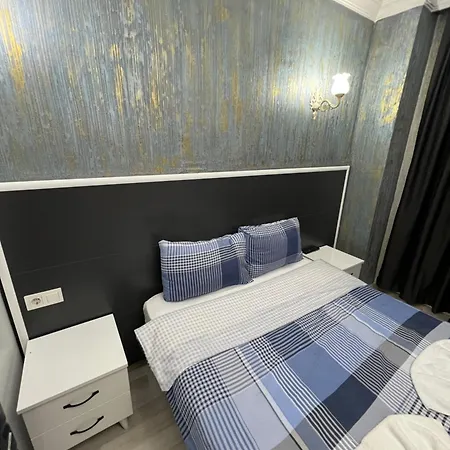 Hostal Fraba *